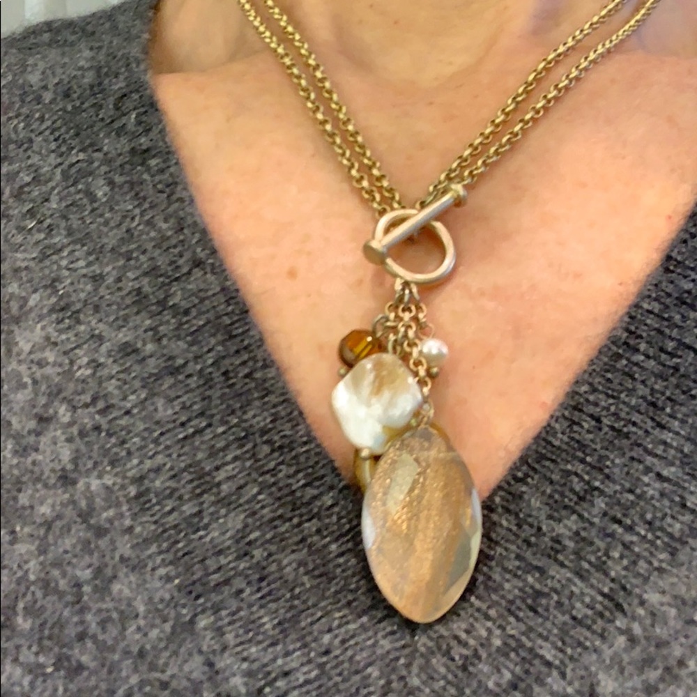 Goldtone necklace